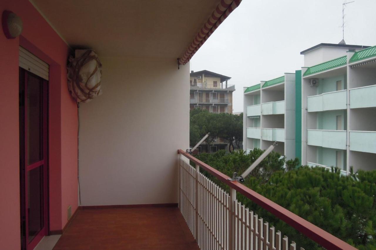 Appartamento Modern Flat For 6 Guests With Swimming Pool